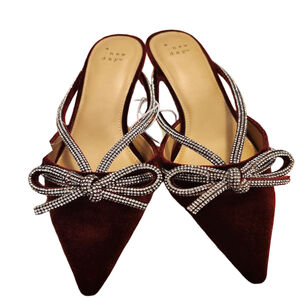 A New Day Burgundy Velvet Rhinestone Bow Heels Size 8
